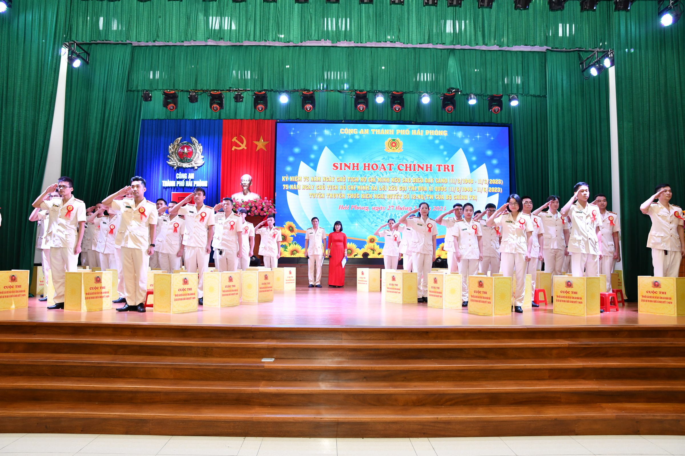 Phát huy vai trò của Thanh niên trong bảo vệ nền tảng tư tưởng của Đảng và phòng, chống tham nhũng, tiêu cực